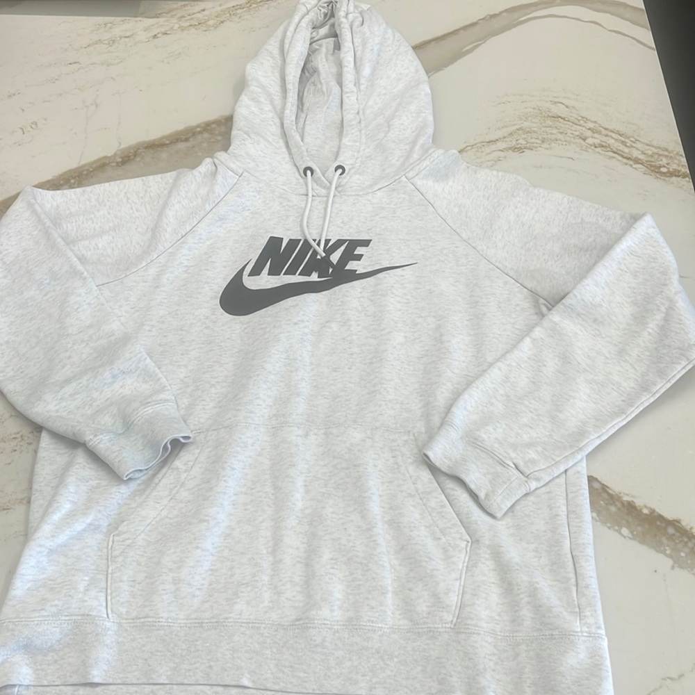 Nike sweatshirt